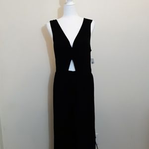 NWT Black Belly Keyhole Jumper